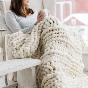 Luxury Handmade Crocheted Bed Knitted Sofa Cover Blankets 5 Colors Thick Thread Blanket